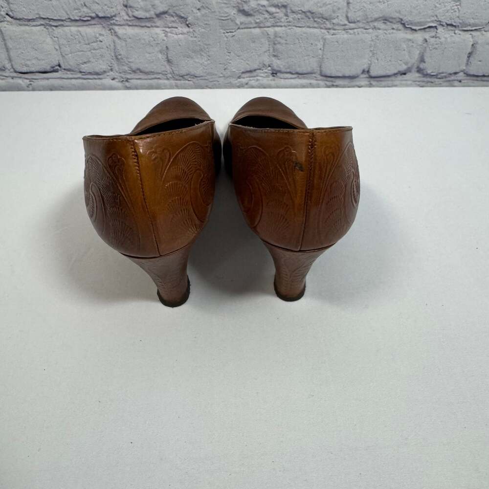 Vintage Perry Ellis Brown Tooled Leather Floral Pumps Made in Italy Size 9 - Picture 3 of 6
